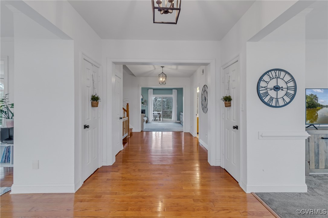 316 Captains Way Reedville, VA 22539 - Photo 3 of 48 Gallery Image 3