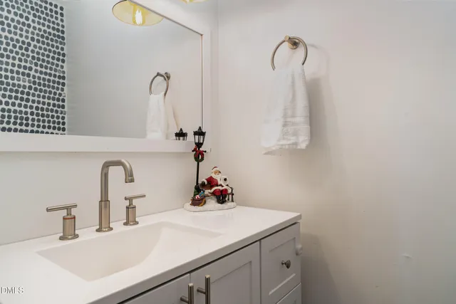 $275,000 | 205 West South Street, Fremont, NC 27830