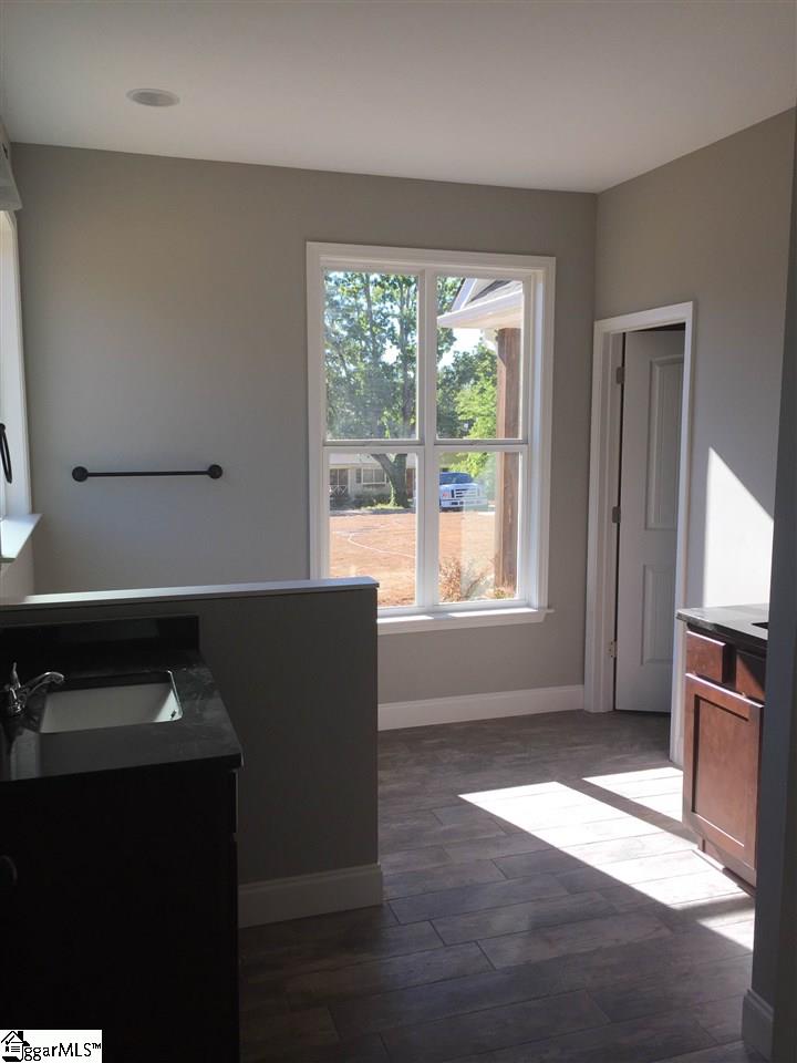 163 Bulls Road Taylors, SC 29687 - Photo 10 of 15 Gallery Image 10