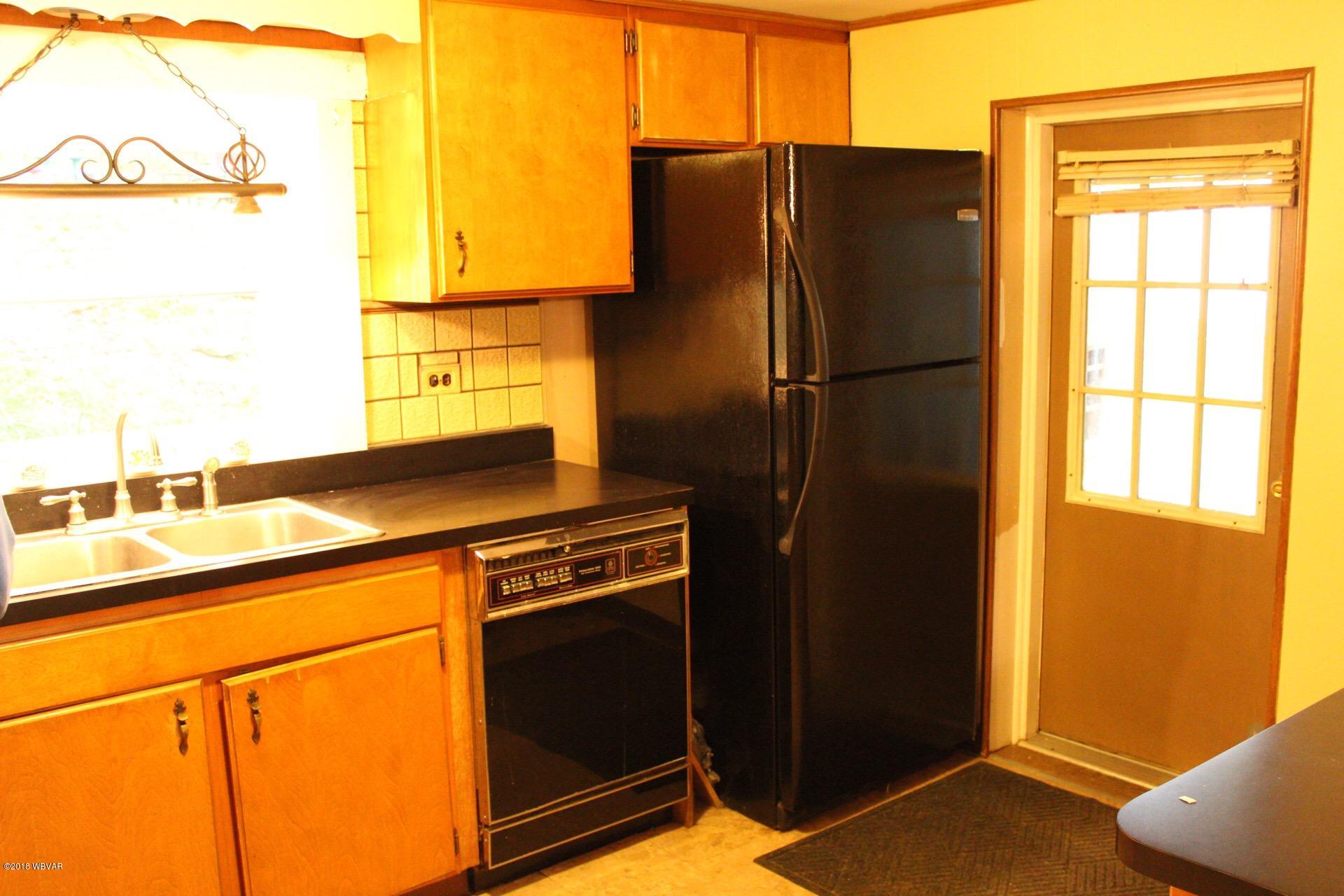 421 Spook Hollow Road Linden, PA 17744 - Photo 4 of 28 Kitchen