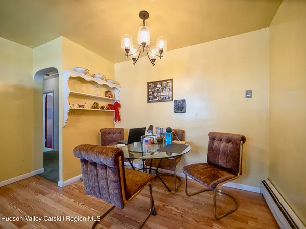 $325,000 | 377 East Chester Street, Kingston, NY 12401