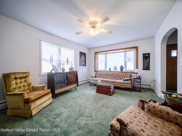 $325,000 | 377 East Chester Street, Kingston, NY 12401