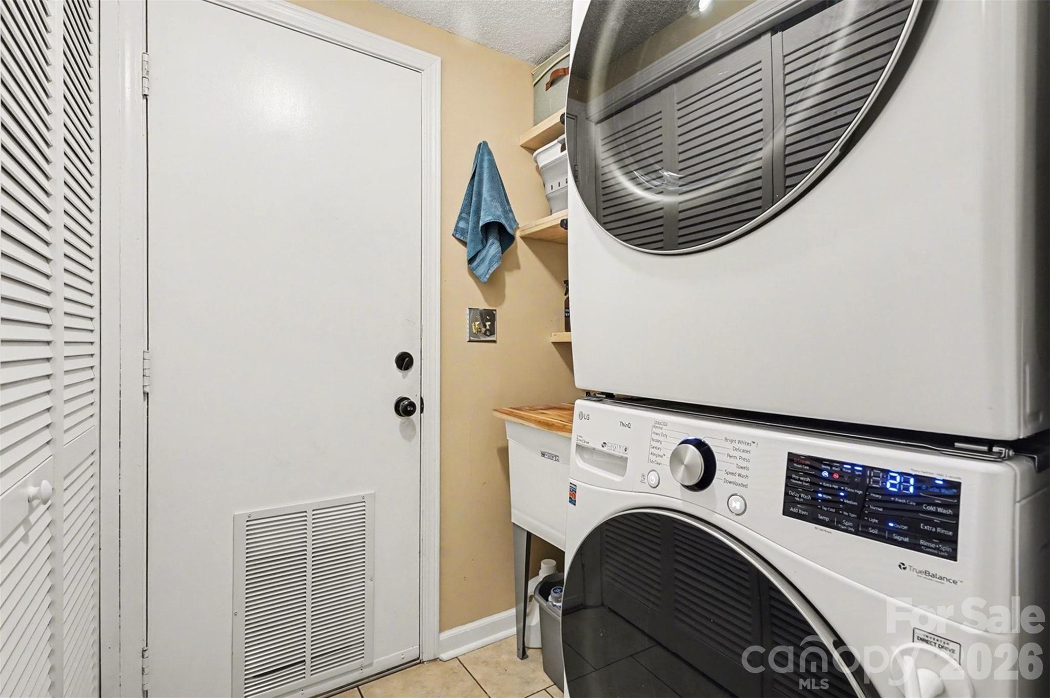 12213 Woodside Falls Road Pineville, NC 28134 - Photo 22 of 28