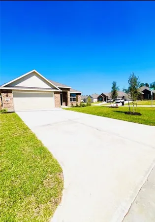 $2,000 | 22445 Mountain Pne Drive, New Caney, TX 77357