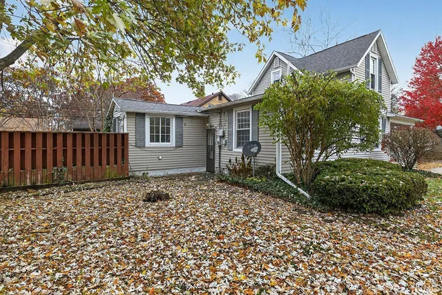 $209,900 | 143 Kenyon Avenue, Elkhart, IN 46516