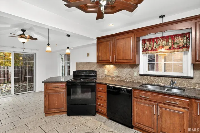 $209,900 | 143 Kenyon Avenue, Elkhart, IN 46516