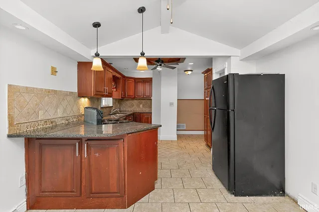 $209,900 | 143 Kenyon Avenue, Elkhart, IN 46516