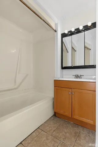 $209,900 | 143 Kenyon Avenue, Elkhart, IN 46516