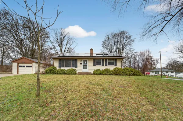 $389,900 | 518 Bowman Avenue, Madison, WI 53716
