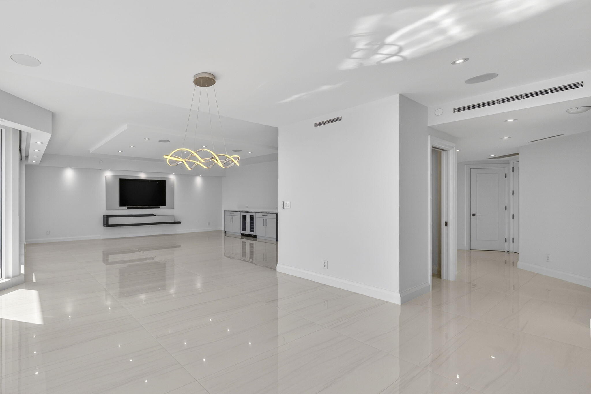 1500 South Ocean Boulevard, Unit 1602 Boca Raton, FL 33432 - Photo 12 of 88 Living Area