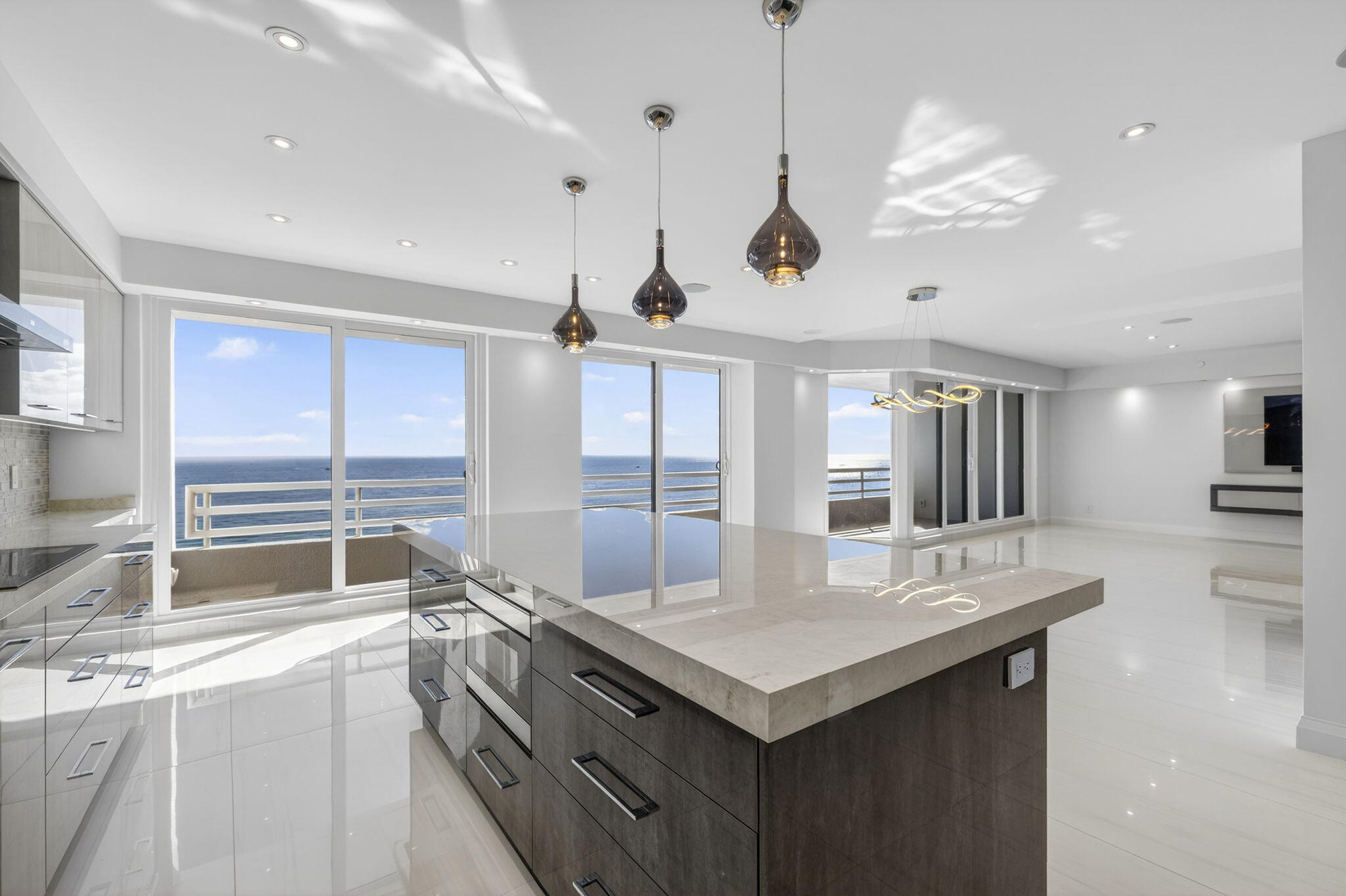 1500 South Ocean Boulevard, Unit 1602 Boca Raton, FL 33432 - Photo 14 of 88 Kitchen