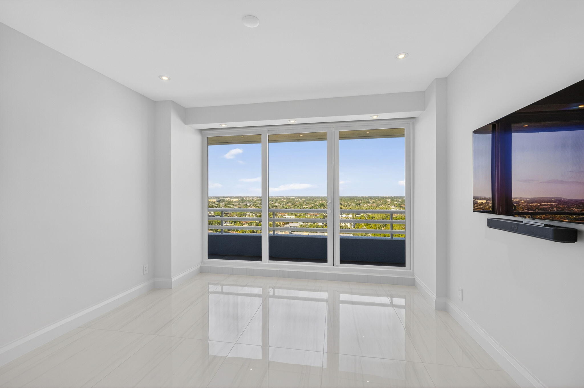 1500 South Ocean Boulevard, Unit 1602 Boca Raton, FL 33432 - Photo 27 of 88 Primary Suite