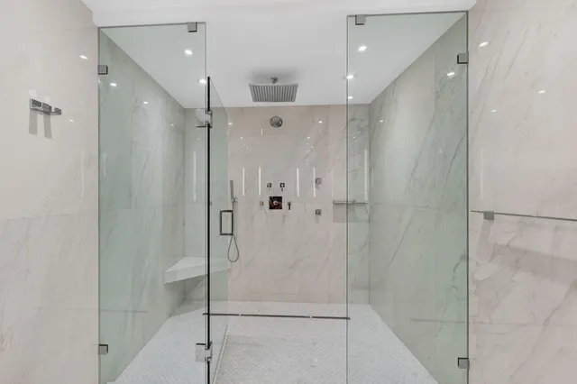 $5,500,000 | 1500 South Ocean Boulevard, Unit 1602, Boca Raton, FL 33432