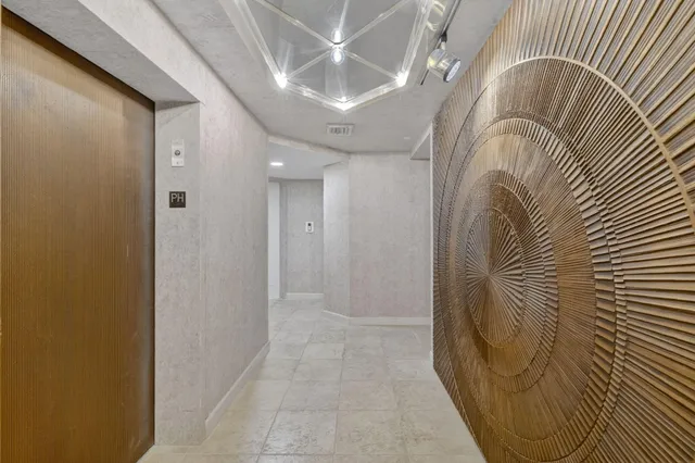 $5,500,000 | 1500 South Ocean Boulevard, Unit 1602, Boca Raton, FL 33432