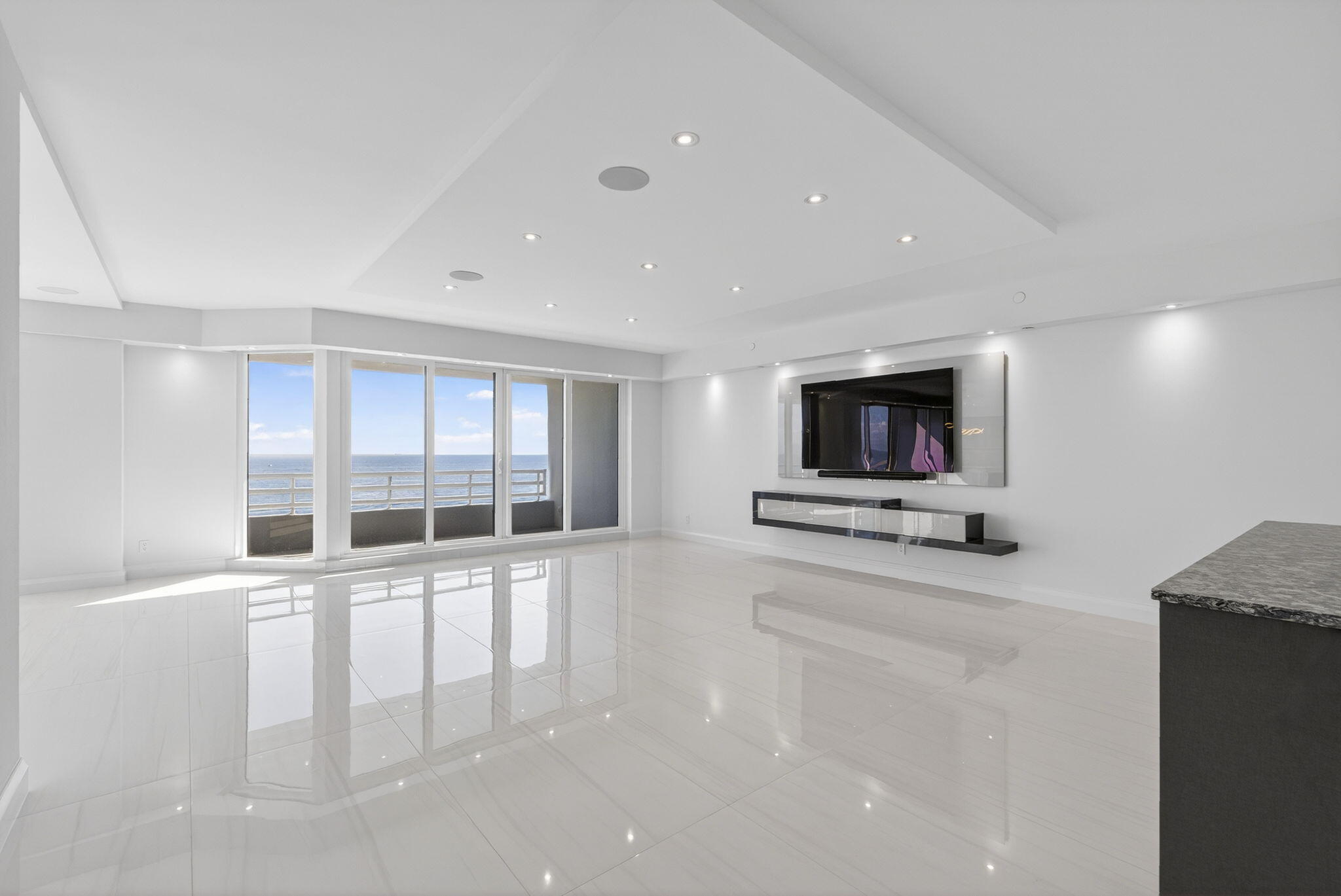 1500 South Ocean Boulevard, Unit 1602 Boca Raton, FL 33432 - Photo 9 of 88 Living Area