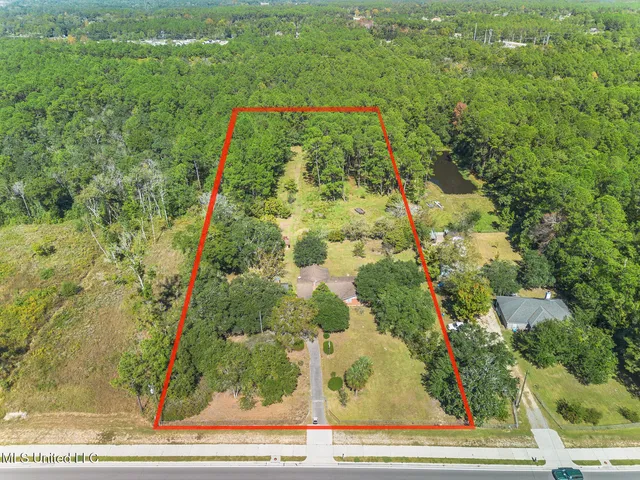 $299,900 | 14320 Mallett Road, Biloxi, MS 39532