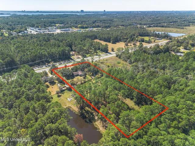 $299,900 | 14320 Mallett Road, Biloxi, MS 39532
