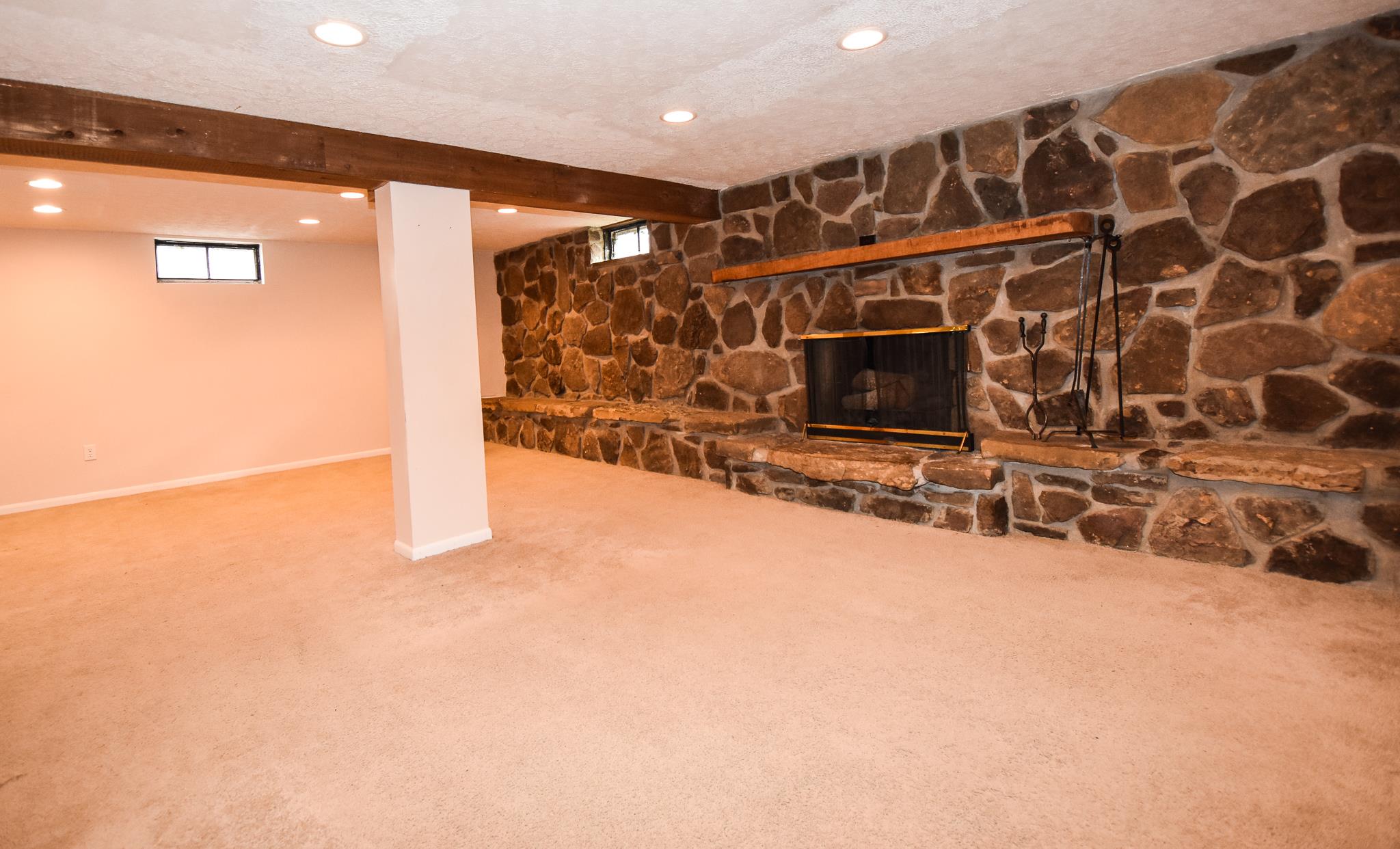 2250 North Hartstrait Road Bloomington, IN 47404 - Photo 24 of 33