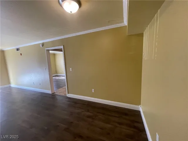 $1,075 | 1150 North Buffalo Drive, Unit 1041, Las Vegas, NV 89128