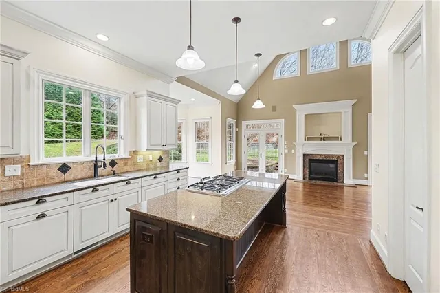 $815,000 | 5902 Snow Hill Drive, Summerfield, NC 27358