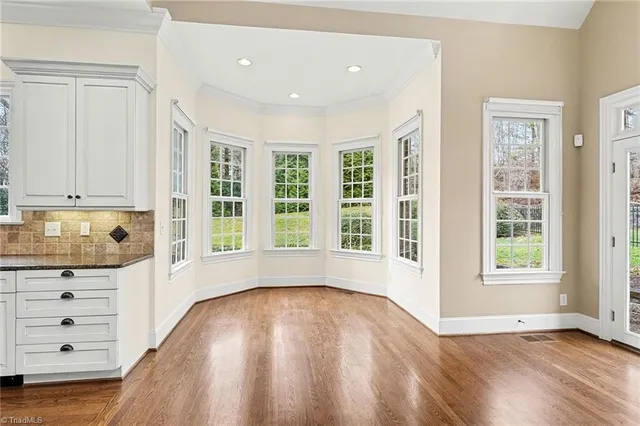 $815,000 | 5902 Snow Hill Drive, Summerfield, NC 27358