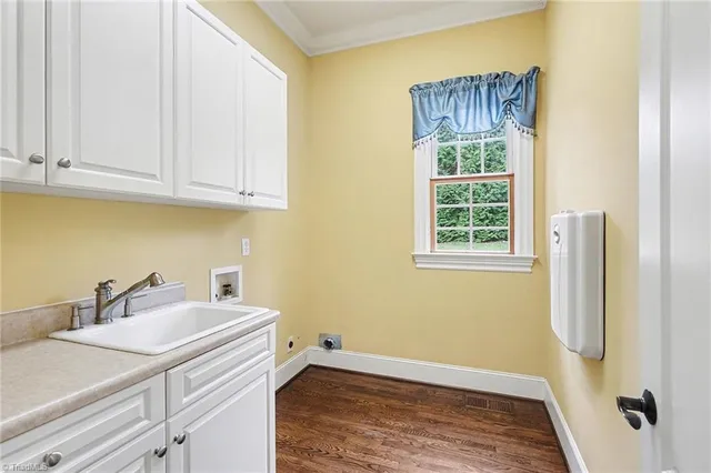 $815,000 | 5902 Snow Hill Drive, Summerfield, NC 27358