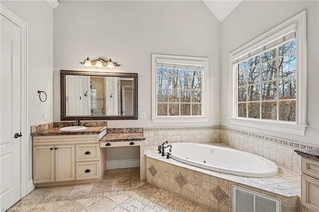 $815,000 | 5902 Snow Hill Drive, Summerfield, NC 27358