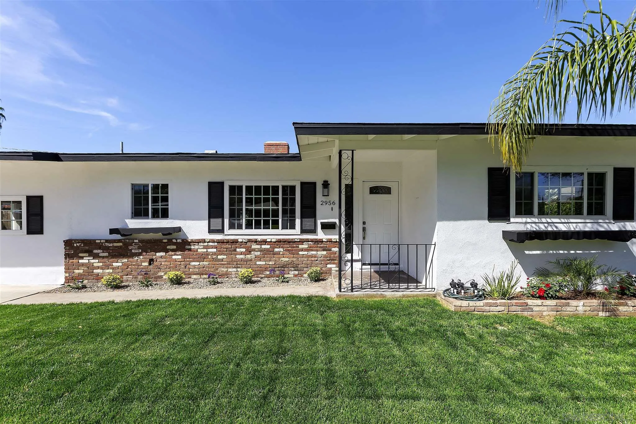 2956 Ronald Street Riverside, CA 92506 - Photo 4 of 28 a view of a house with backyard and sitting area