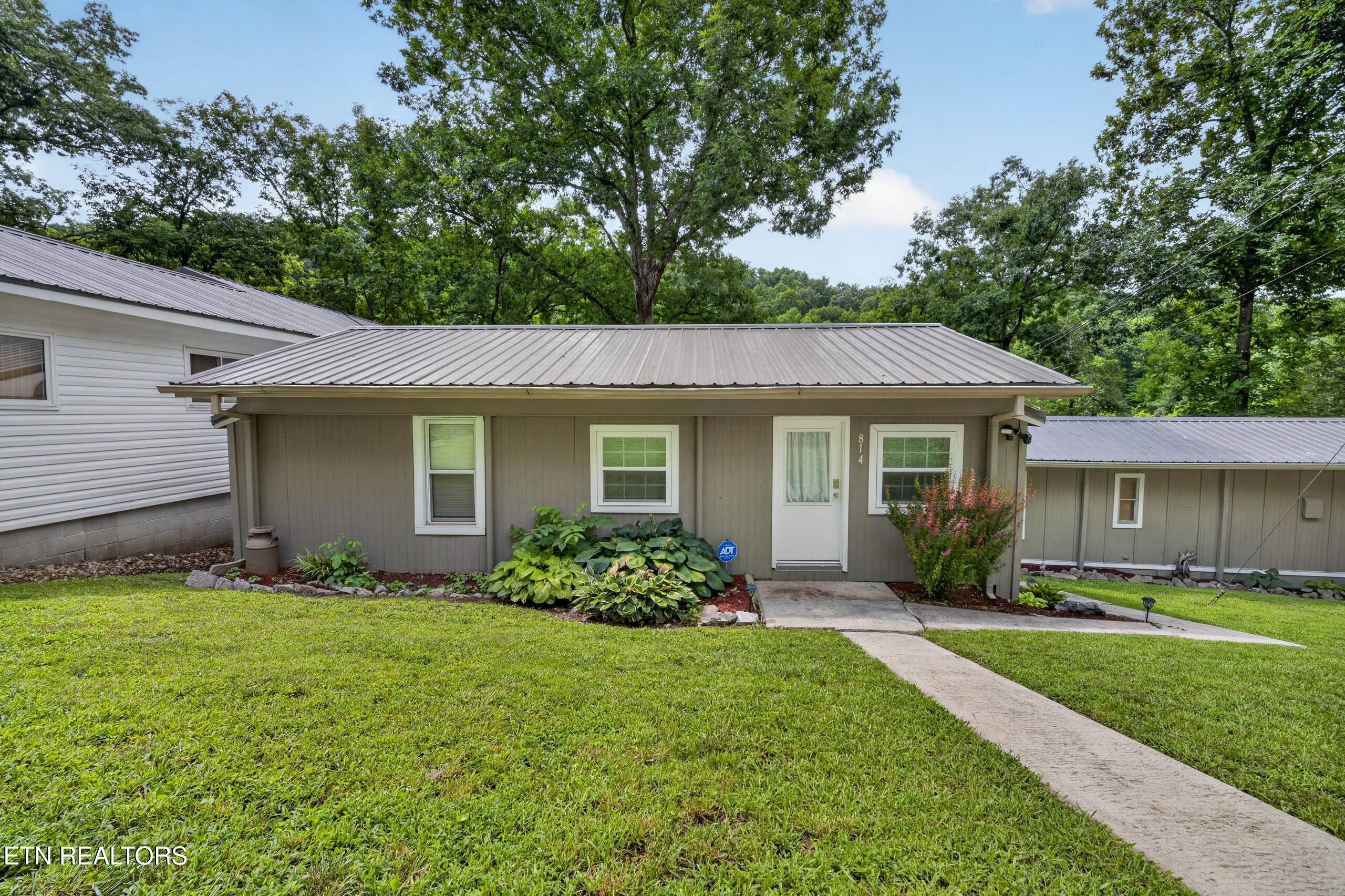 810 Indian River Boat Dock Road Jacksboro, TN 37757 - Photo 7 of 51 810+814-Indian-River-Boat-1