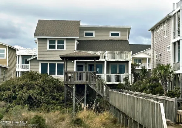 $1,750,000 | 256 East 1st Street, Ocean Isle Beach, NC 28469