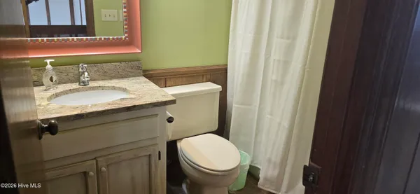 $1,750,000 | 256 East 1st Street, Ocean Isle Beach, NC 28469