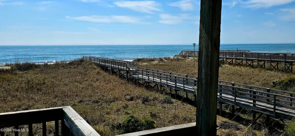 $1,750,000 | 256 East 1st Street, Ocean Isle Beach, NC 28469