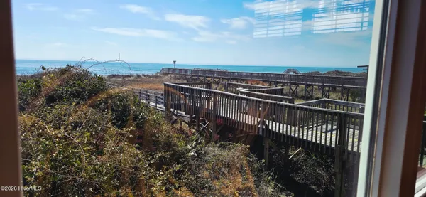 $1,750,000 | 256 East 1st Street, Ocean Isle Beach, NC 28469