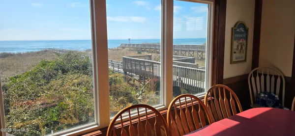 $1,750,000 | 256 East 1st Street, Ocean Isle Beach, NC 28469