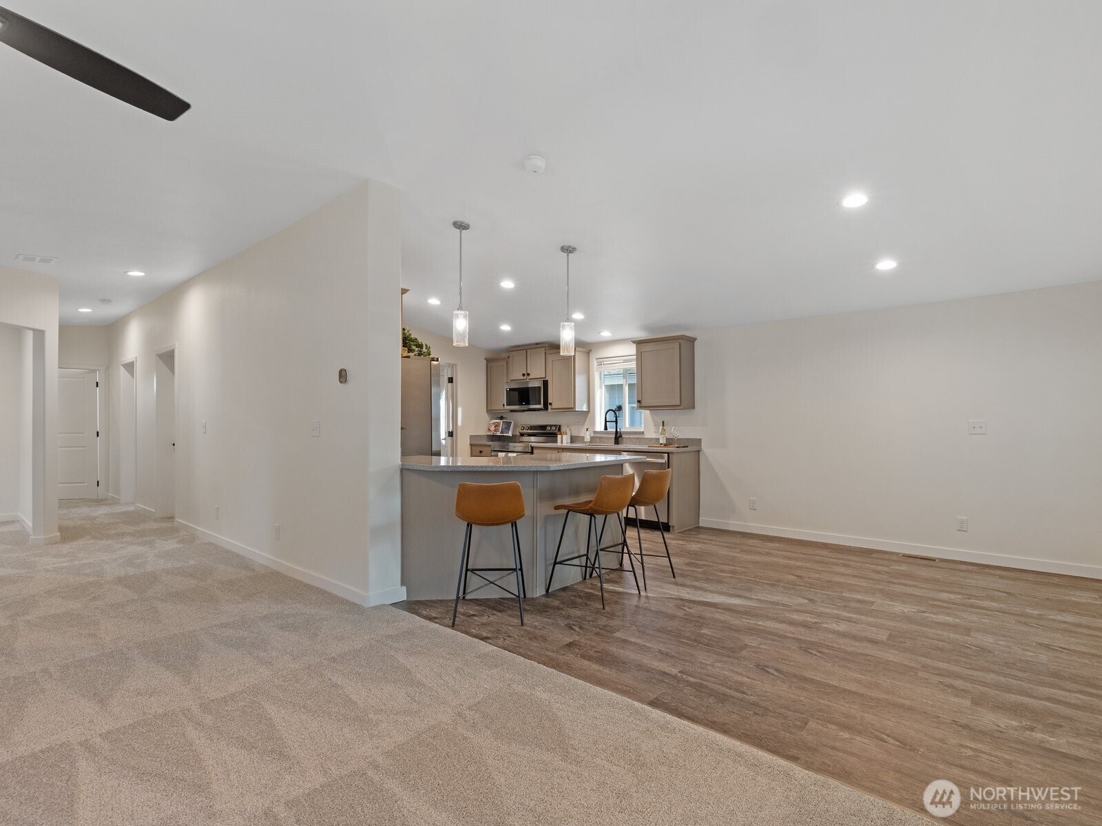 1725 242nd Street Southeast, Unit 238 Bothell, WA 98021 - Photo 6 of 25