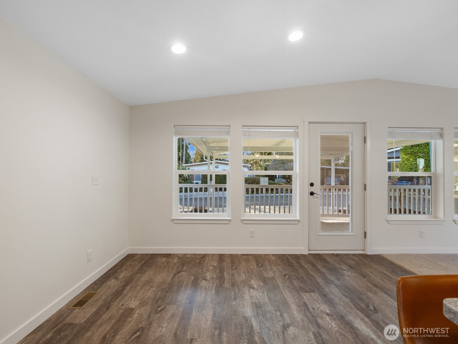 1725 242nd Street Southeast, Unit 238 Bothell, WA 98021 - Photo 7 of 25