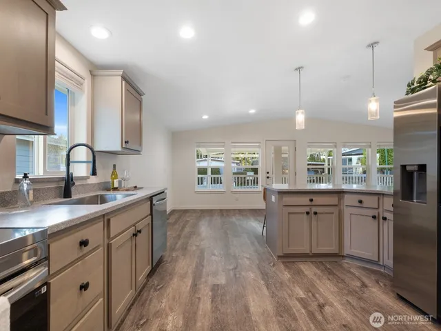 $420,000 | 1725 242nd Street Southeast, Unit 238, Bothell, WA 98021