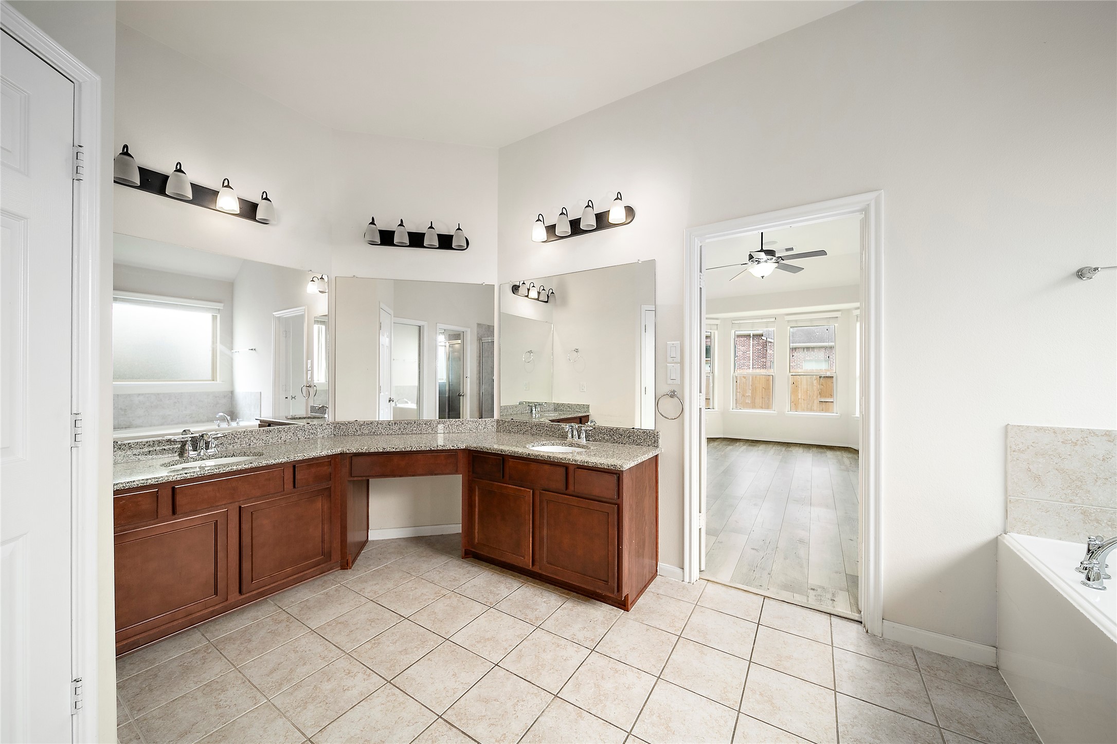 4719 Coldstream Court Sugar Land, TX 77479 - Photo 17 of 26