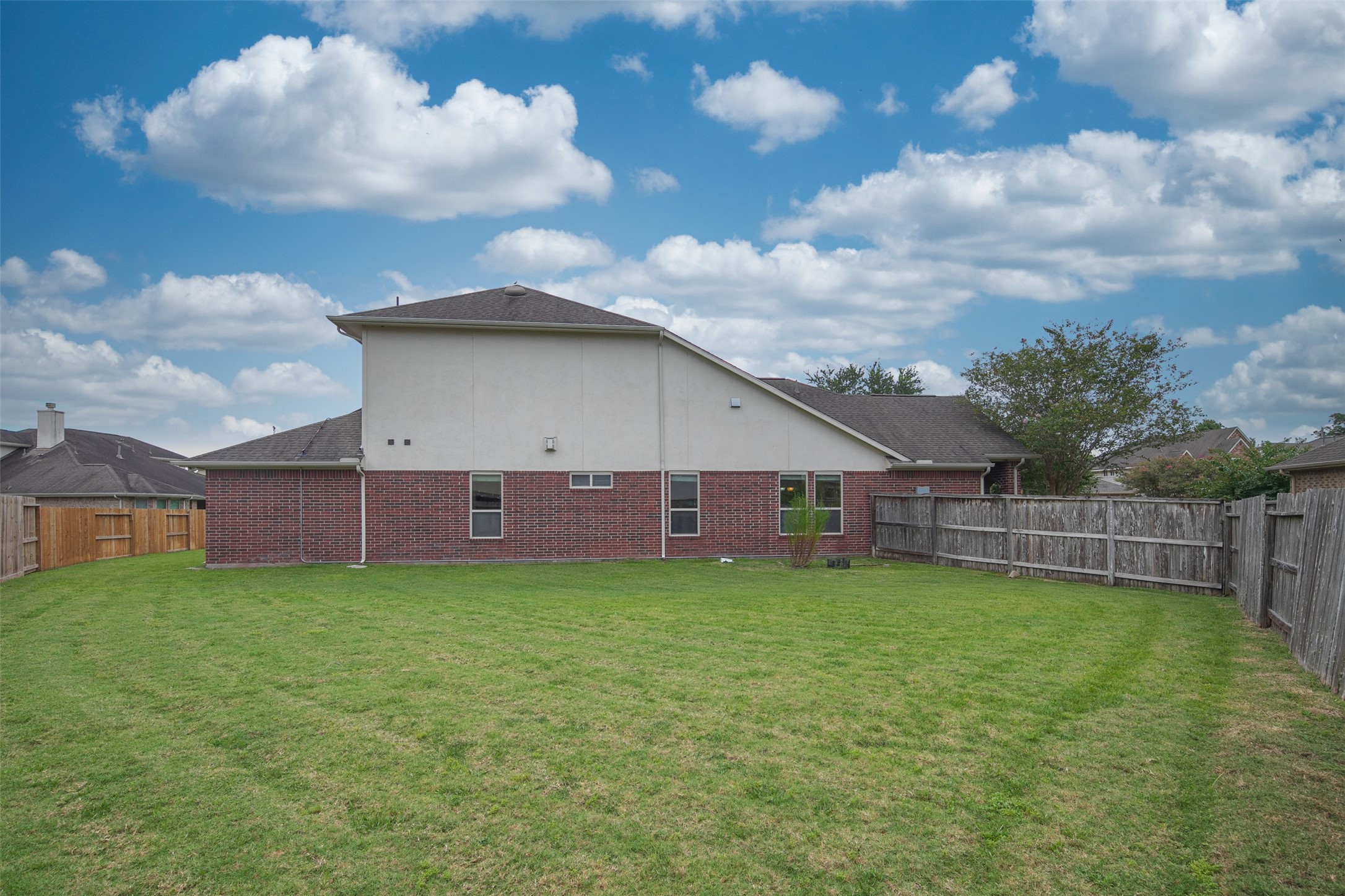 4719 Coldstream Court Sugar Land, TX 77479 - Photo 3 of 26