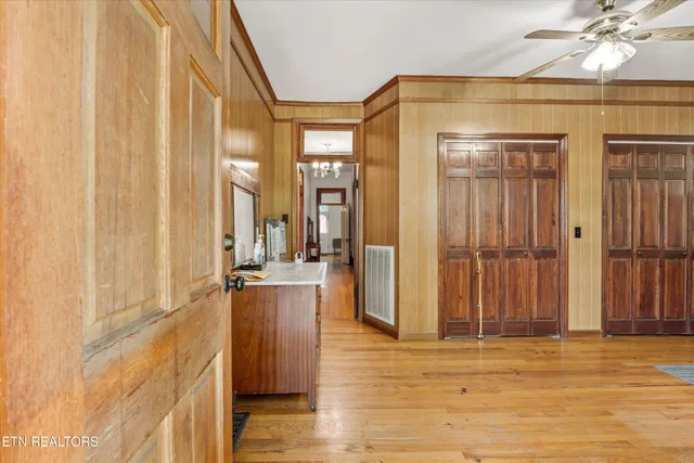 $414,900 | 502 Main Street, New Tazewell, TN 37825