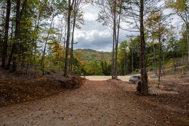 $250,000 | 12-12-10-8 12-12-10-8 Jacob Hall Farm Road, Unit 8, Rumney, NH 03266