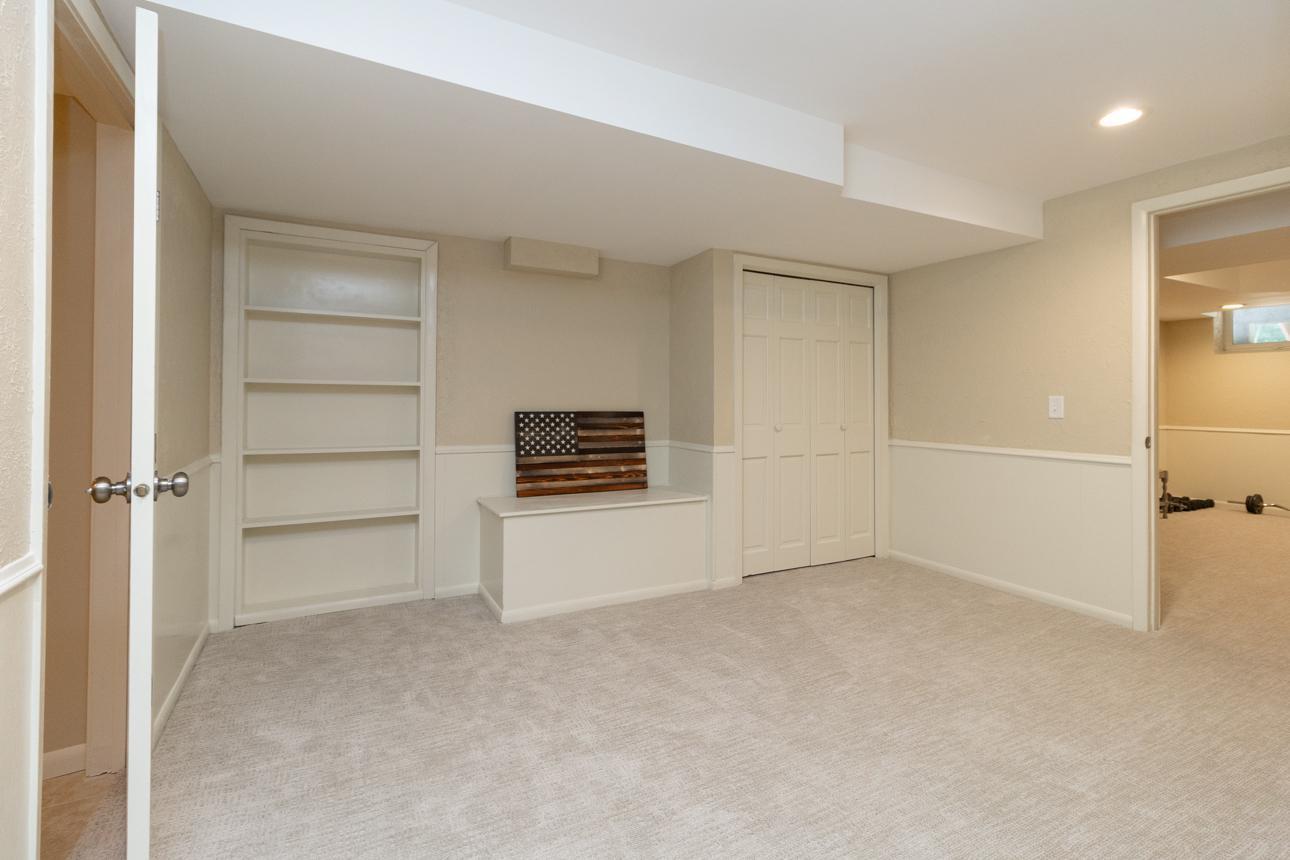 1050 Overlook Road Mendota Heights, MN 55118 - Photo 53 of 63 Gallery Image 53