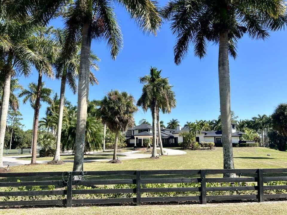 6186 Duckweed Road Lake Worth, FL 33449 - Photo 5 of 42 dw14