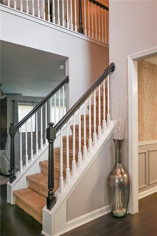 5964 Springfair Run Lithonia, GA 30038 - Photo 5 of 40 a view of entryway