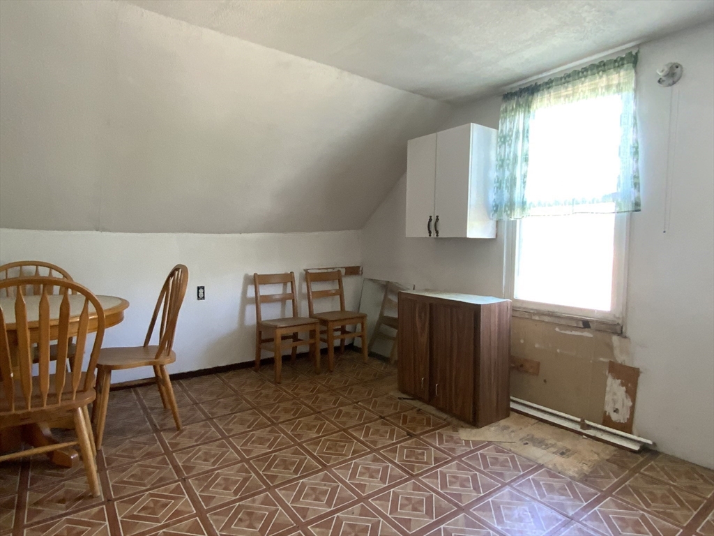 907-909 Liberty Street Springfield, MA 01104 - Photo 24 of 30