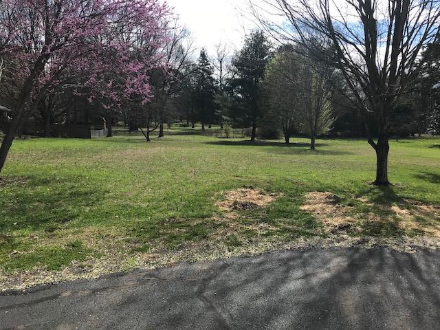 2054 Hickory Valley Road Chattanooga, TN 37421 - Photo 11 of 16 Yard
