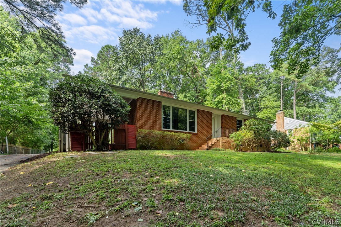 7513 Cherokee Road Richmond, VA 23225 - Photo 3 of 36 Gallery Image 3