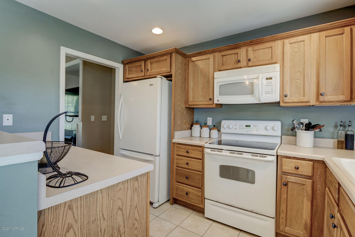 354 Folkstone Road Holly Ridge, NC 28445 - Photo 15 of 34 354 Folkstone Rd Surf City NC-large-014-