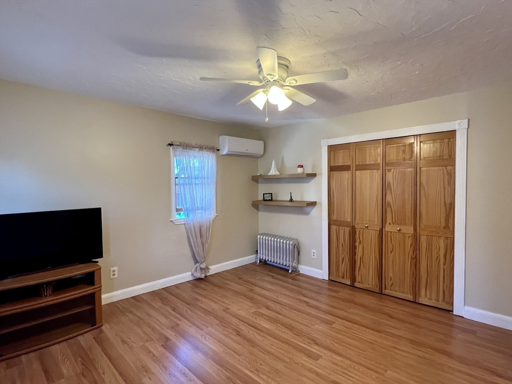 11 Amherst Street Worcester, MA 01602 - Photo 14 of 30