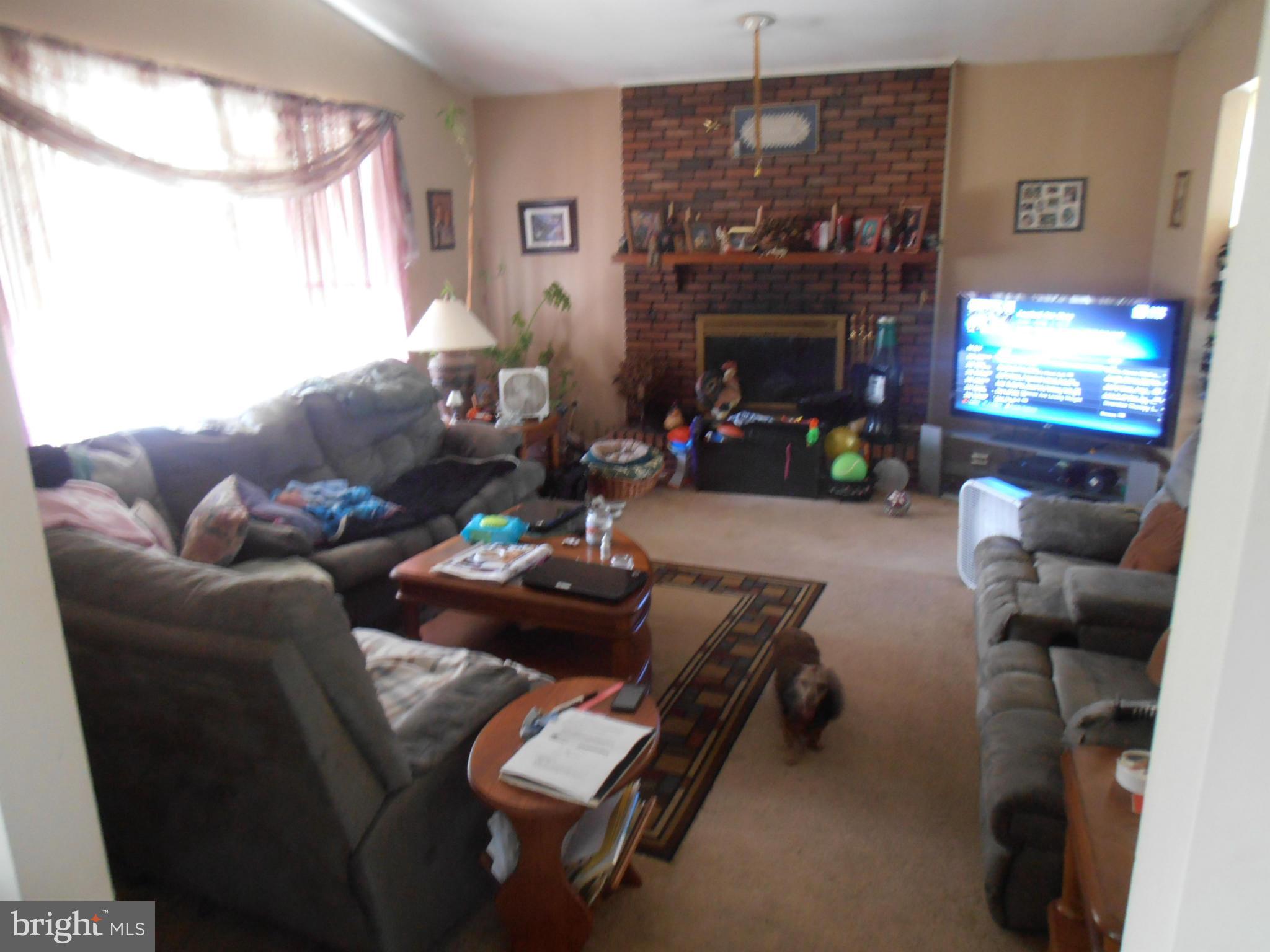 220 Ackerman Road Stevensville, MD 21666 - Photo 8 of 22 Family Room